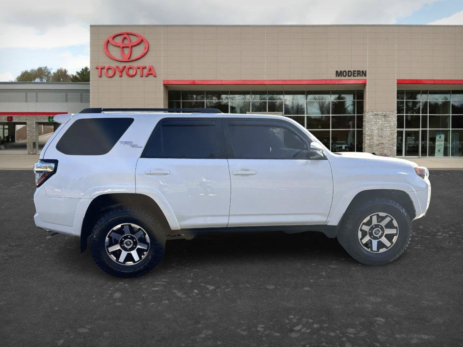 Certified 2021 Toyota 4Runner TRD Off-Road Premium w/ Moonroof Package AWD/4WD image 4
