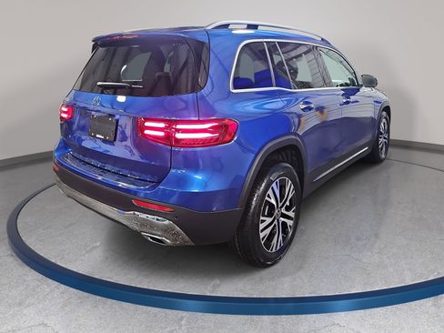 New 2026 Mercedes-Benz GLB 250 image 5