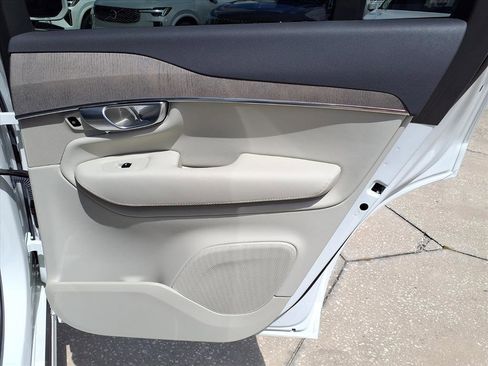 Certified 2023 Volvo XC90 B6 Core w/ Protection Package Premier image 14