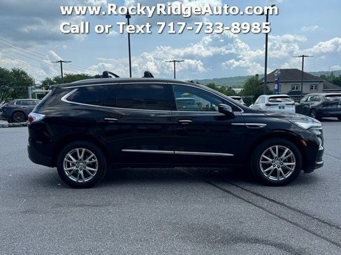 Used 2023 Buick Enclave Essence w/ Experience Buick Package AWD/4WD image 8