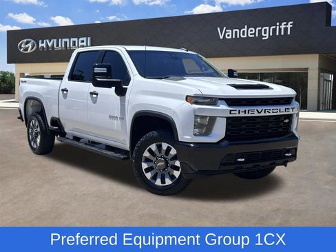 Used 2022 Chevrolet Silverado 2500 Custom w/ Custom Value Package AWD/4WD image 1