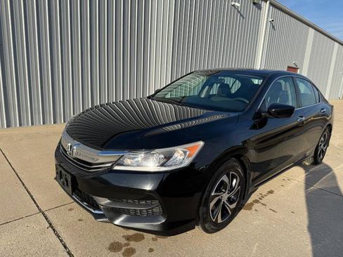 Used 2016 Honda Accord LX image 2