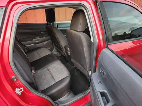 Used 2021 Mitsubishi Outlander Sport ES image 15