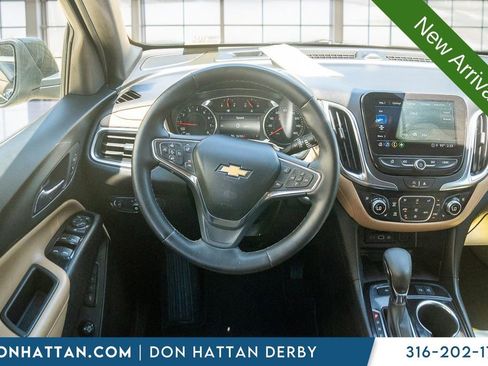 Used 2023 Chevrolet Equinox Premier AWD/4WD image 6