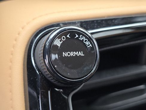 Certified 2025 Lexus NX 350h AWD w/ Accessory Package (2T) image 14