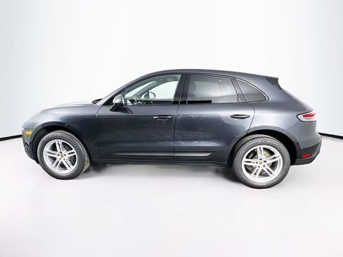 New 2026 Porsche Macan image 2