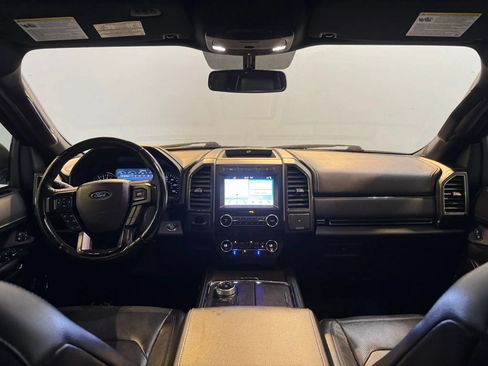 Used 2019 Ford Expedition Max Limited RWD image 10