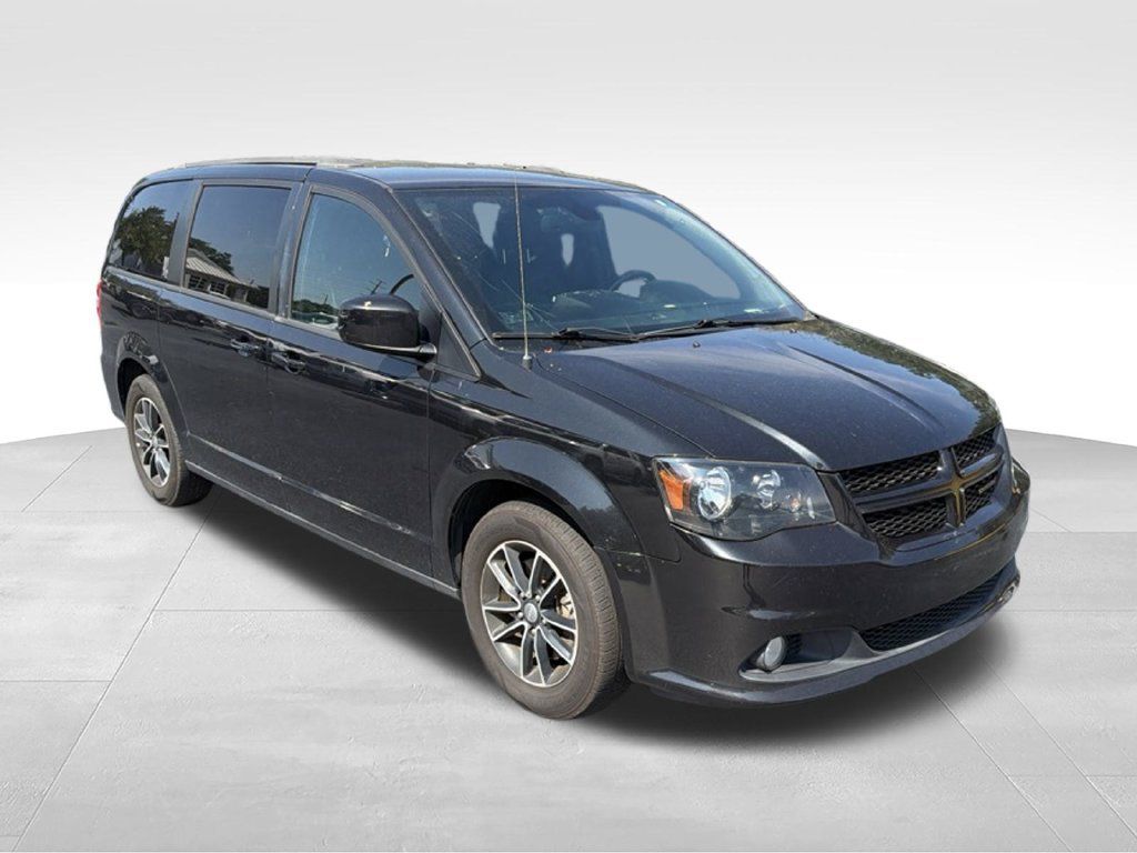 Used 2018 Dodge Grand Caravan GT FWD image 3