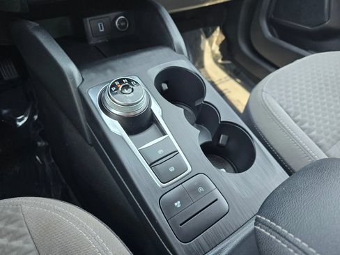 Used 2020 Ford Escape SE FWD image 33