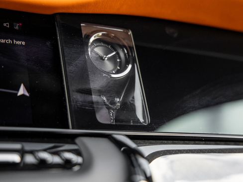Used 2026 Rolls-Royce Cullinan Black Badge AWD/4WD image 40