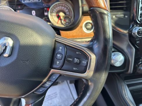 Used 2020 RAM 1500 Longhorn AWD/4WD image 24