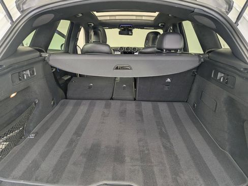 Used 2025 Mercedes-Benz GLC 43 AMG 4MATIC image 25