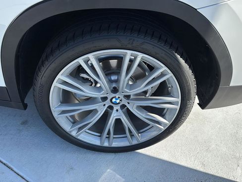 Certified 2024 BMW X4 xDrive30i w/ Premium Package image 33