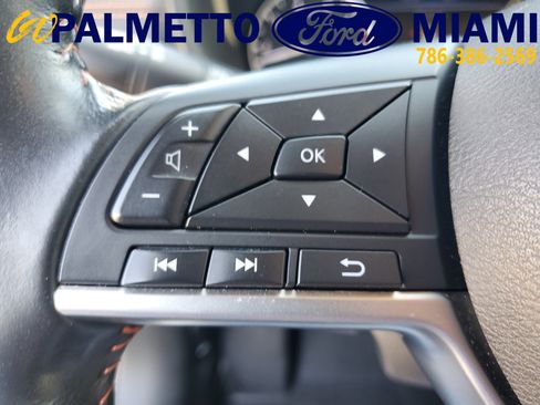 Used 2023 Nissan Sentra SR w/ Electronics Package image 17