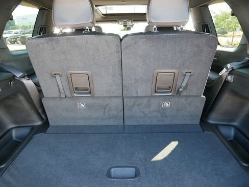 Certified 2025 Jeep Grand Cherokee L Limited w/ Luxury Tech Group II image 31