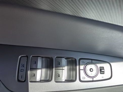 Used 2024 Hyundai Palisade SEL FWD image 38