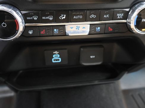 Used 2023 Ford F350 Lariat w/ FX4 Off-Road Package image 52