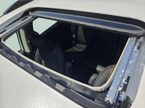 New 2026 Honda Odyssey Elite image 4