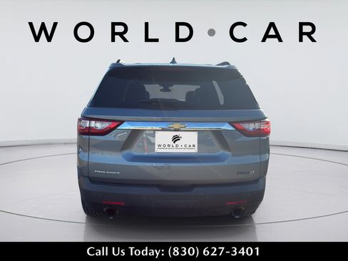 Used 2020 Chevrolet Traverse LT FWD image 7