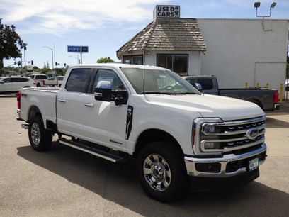 New 2026 Ford F350 Lariat w/ Lariat Premium Package