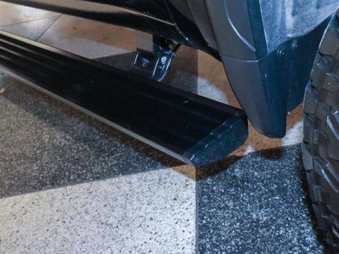 Used 2022 GMC Sierra 2500 AT4 w/ AT4 Preferred Package image 40