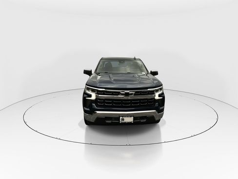 Used 2022 Chevrolet Silverado 1500 LT RWD image 3