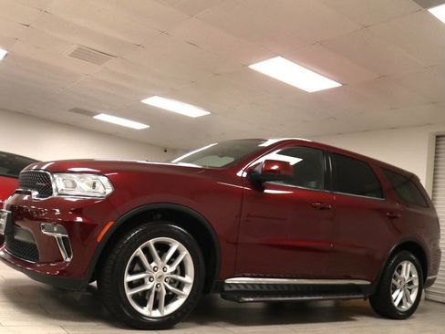 Used 2021 Dodge Durango SXT w/ 3rd Row Seating Group image 10