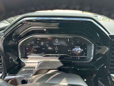 Used 2024 GMC Sierra 1500 Elevation w/ X31 Off-Road Package AWD/4WD image 26