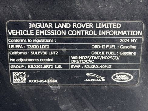 Used 2024 Jaguar F-PACE R-Dynamic S image 61