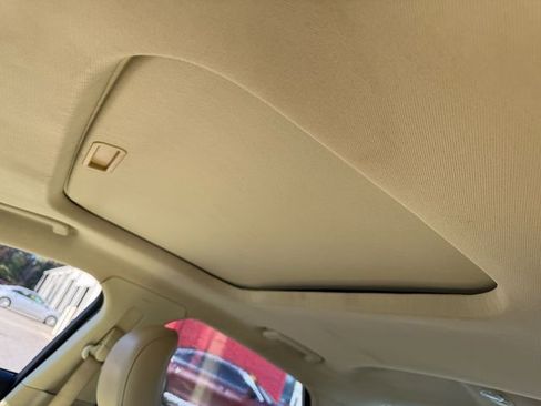 Used 2015 Ford Fusion SE w/ Equipment Group 202A image 17