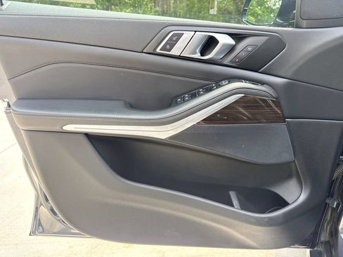 Used 2019 BMW X5 xDrive40i w/ Premium Package 2 AWD/4WD image 13