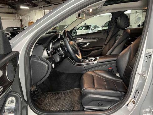 Used 2015 Mercedes-Benz C 300 4MATIC Sedan image 22