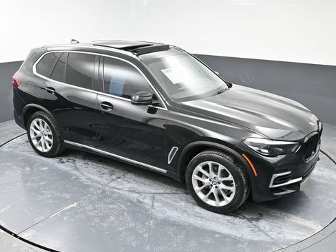 Used 2023 BMW X5 xDrive40i w/ Parking Assistance Package image 49