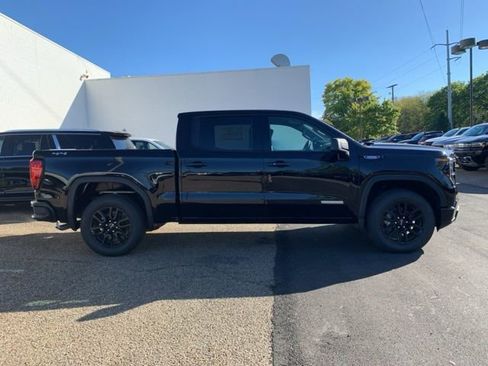 New 2026 GMC Sierra 1500 Elevation image 3