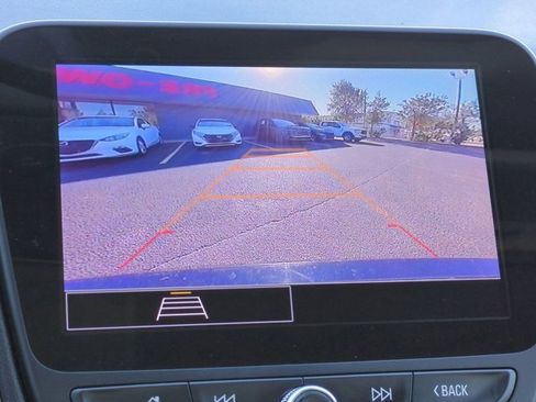 Used 2024 Chevrolet Malibu LT image 19