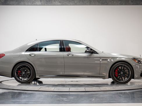Used 2020 Mercedes-Benz S 63 AMG 4MATIC Sedan w/ Warmth & Comfort Package image 17
