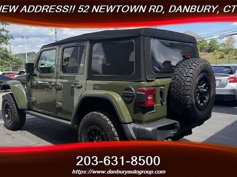 Used 2023 Jeep Wrangler Unlimited Rubicon 4xe AWD/4WD image 3