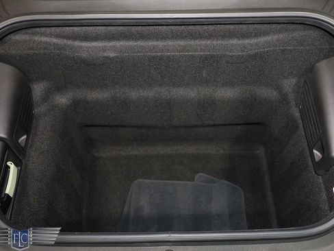 Used 2018 Porsche 911 Turbo S image 41