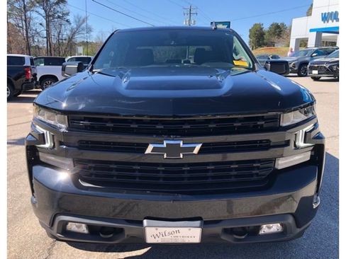 Used 2022 Chevrolet Silverado 1500 RST image 2