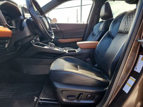 Used 2022 Mitsubishi Outlander SEL image 19