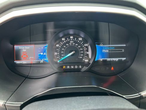 Used 2021 Ford Edge SE image 39