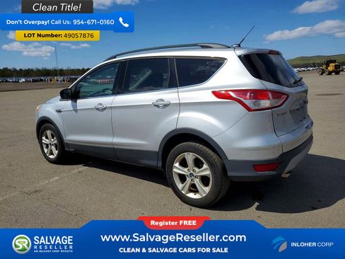 Used 2015 Ford Escape SE w/ Equipment Group 201A image 3