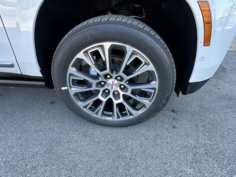 New 2026 GMC Yukon XL Denali w/ Sun & Power Step Package image 3