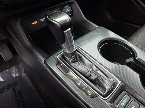 Used 2022 Honda Civic EX image 15