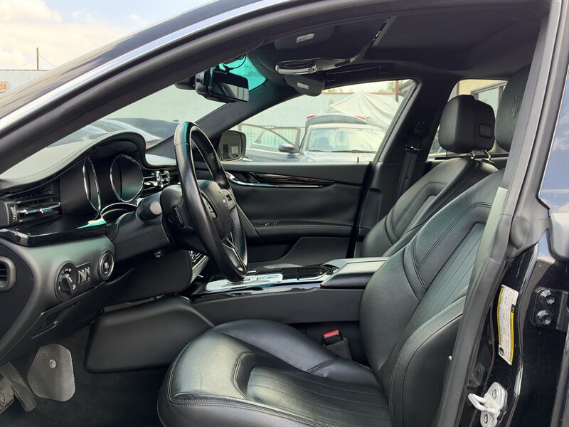 Used 2016 Maserati Quattroporte S RWD image 9