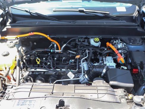 Used 2024 Ford Maverick Lariat FWD image 12