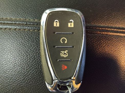 Used 2024 Chevrolet Malibu LT FWD image 32