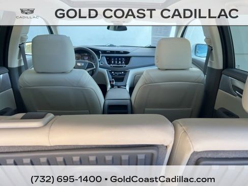 Certified 2022 Cadillac XT5 Premium Luxury image 12