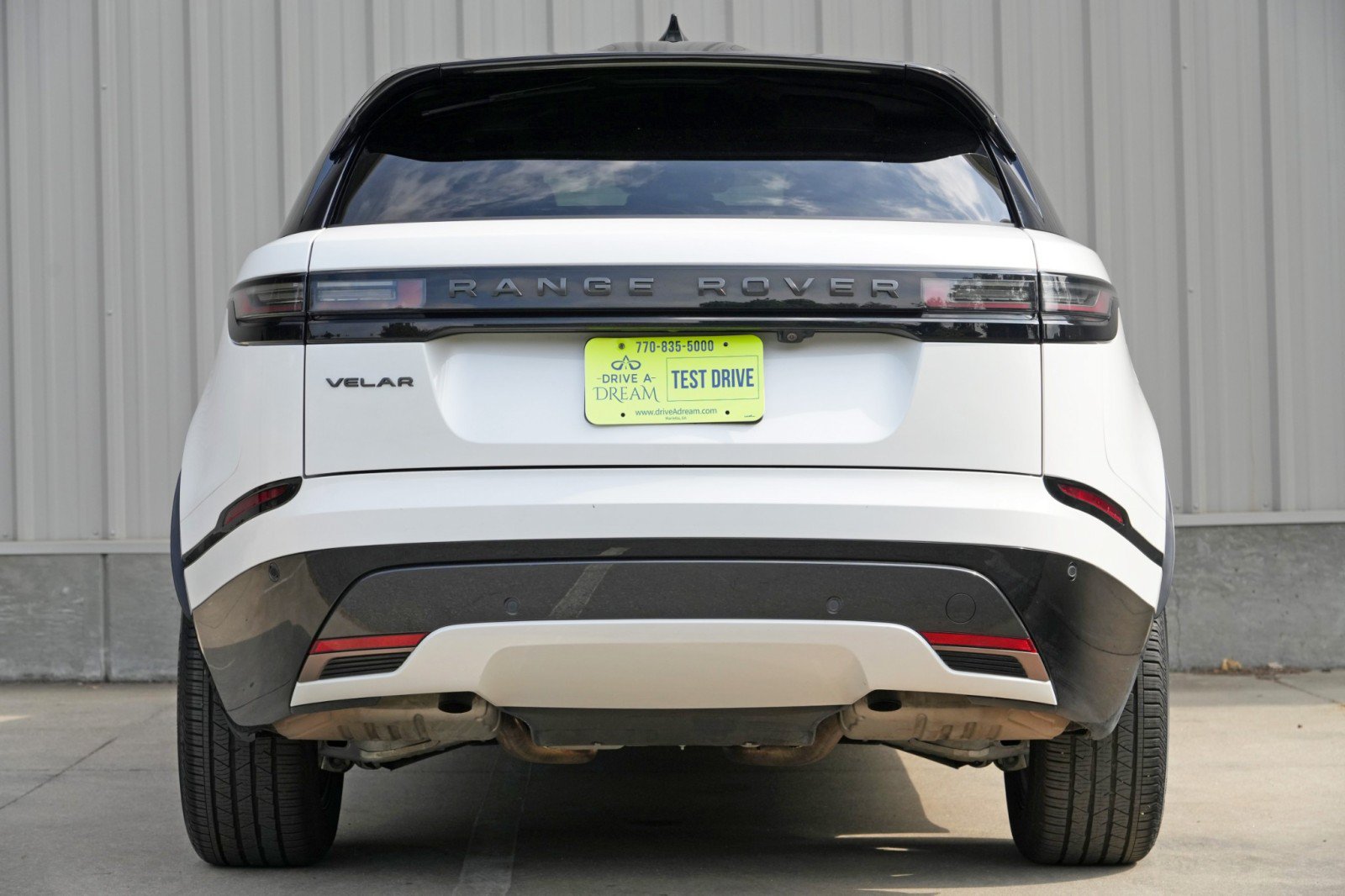 Used 2024 Land Rover Range Rover Velar Dynamic SE AWD/4WD image 11