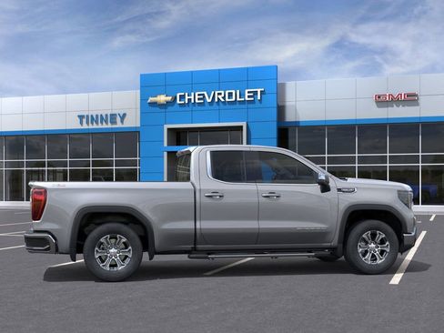 New 2026 GMC Sierra 1500 SLE image 5